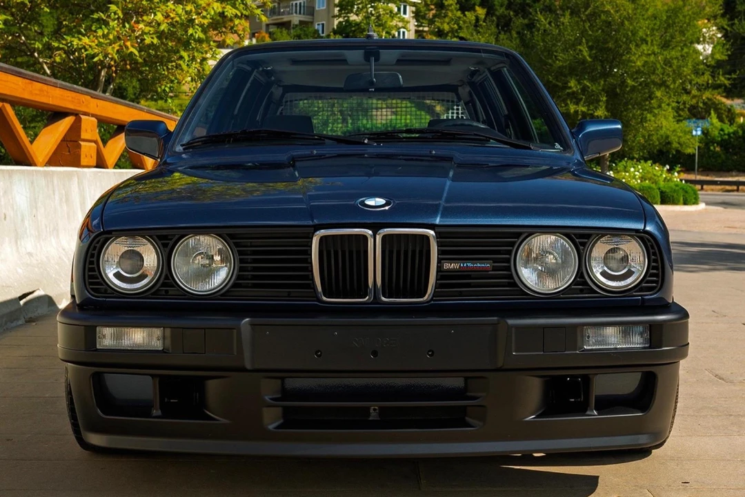 1990 BMW E30 3 Series - Image 2 of 31
