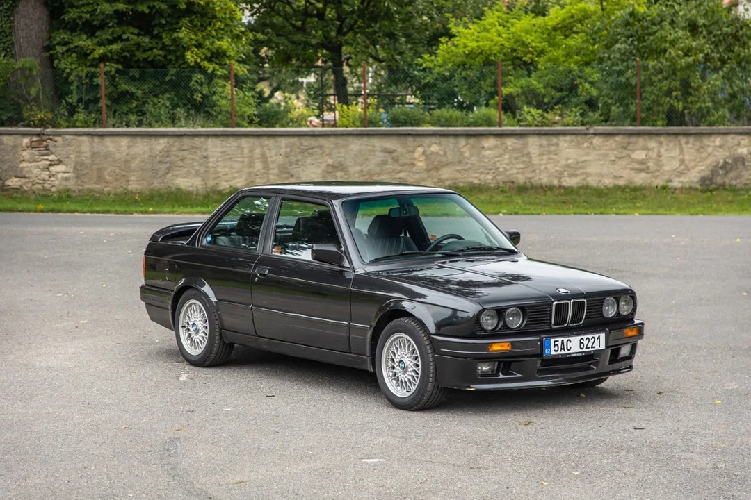 1990 BMW E30 3 Series - Image 8 of 30