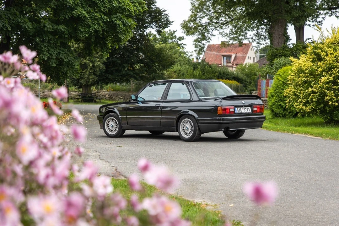 1990 BMW E30 3 Series - Image 18 of 30