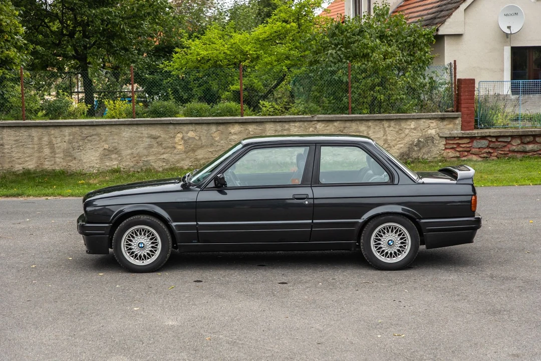 1990 BMW E30 3 Series - Image 6 of 30