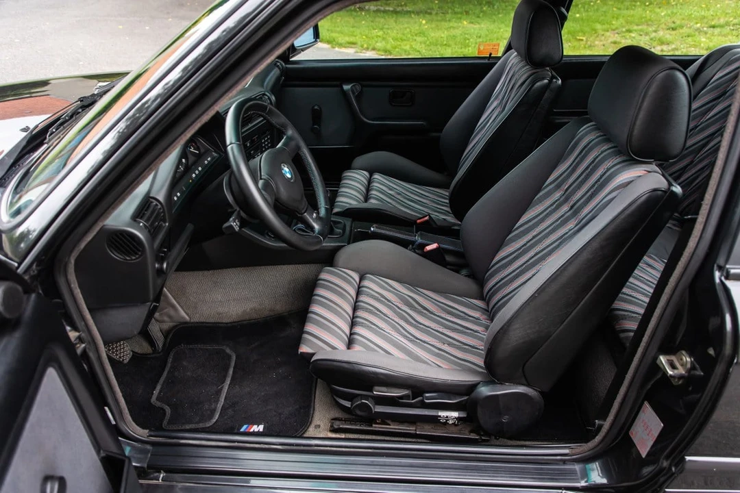 1990 BMW E30 3 Series - Image 27 of 30