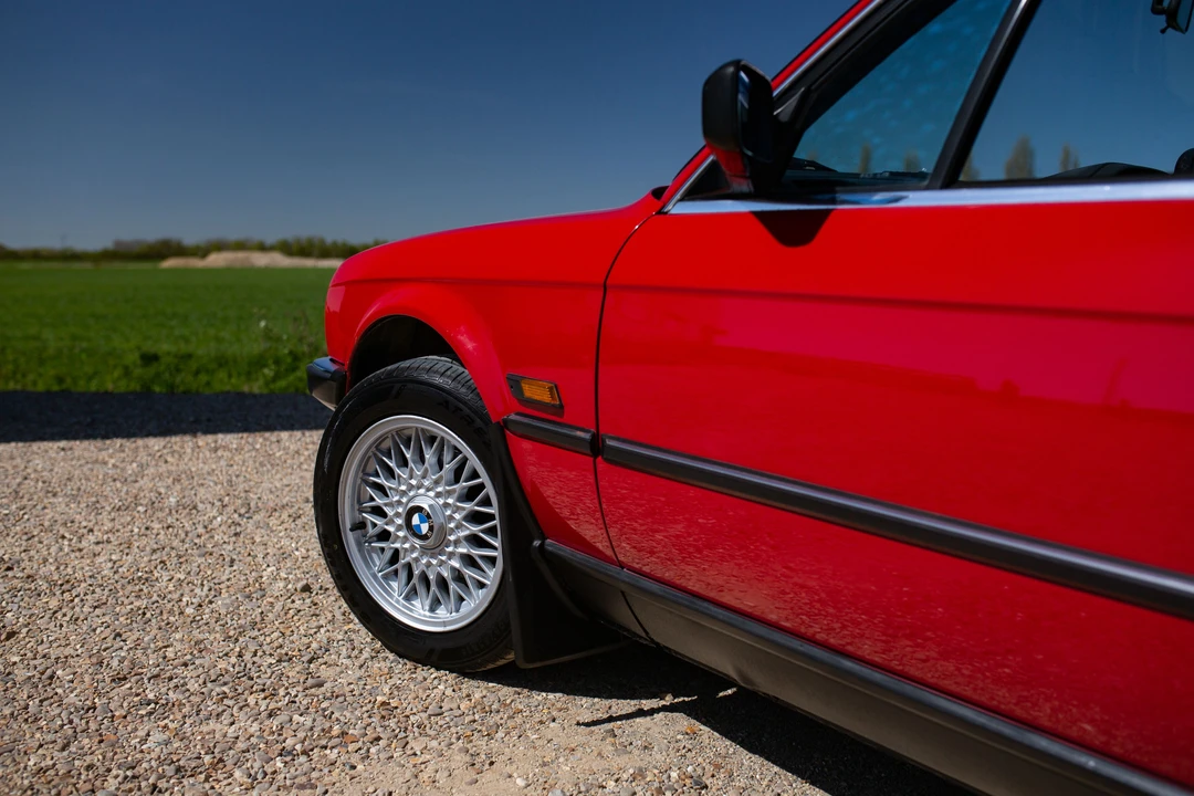 1990 BMW E30 3 Series - Image 13 of 31