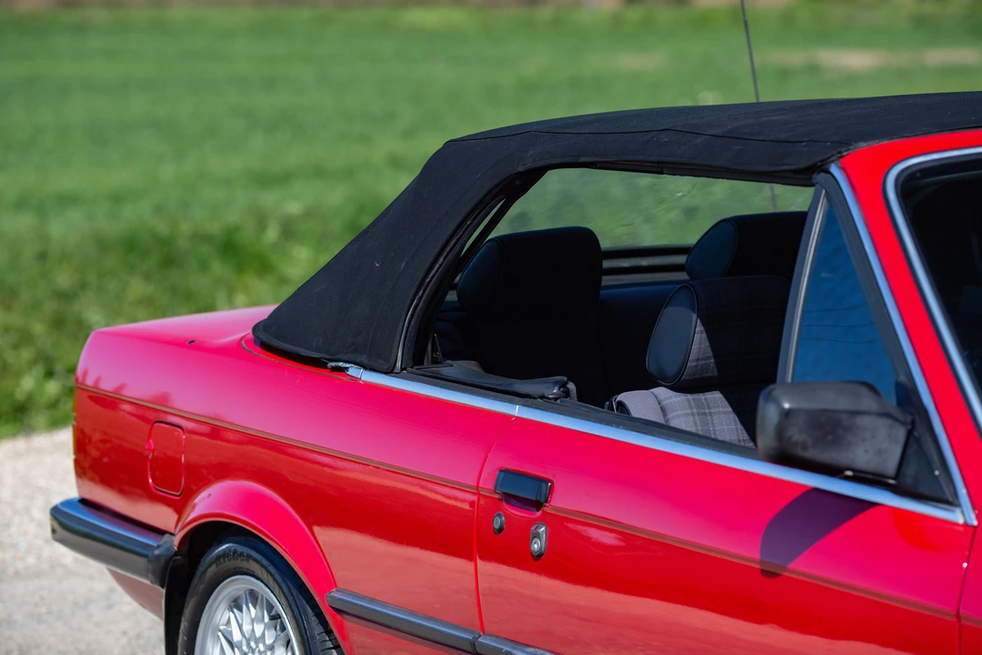 1990 BMW E30 3 Series - Image 17 of 31