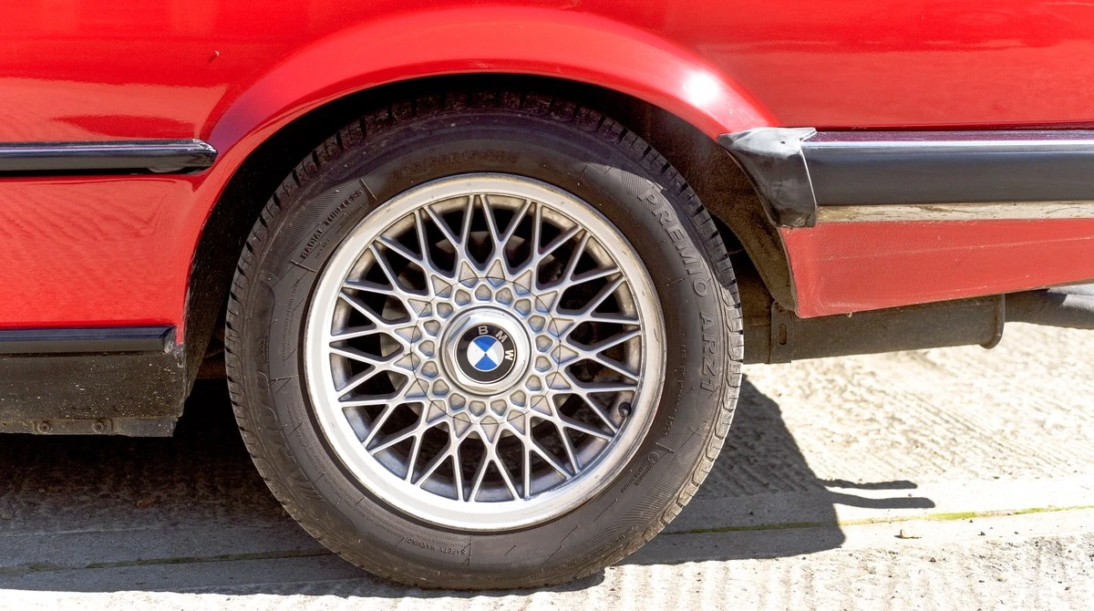 1990 BMW E30 3 Series - Image 17 of 30