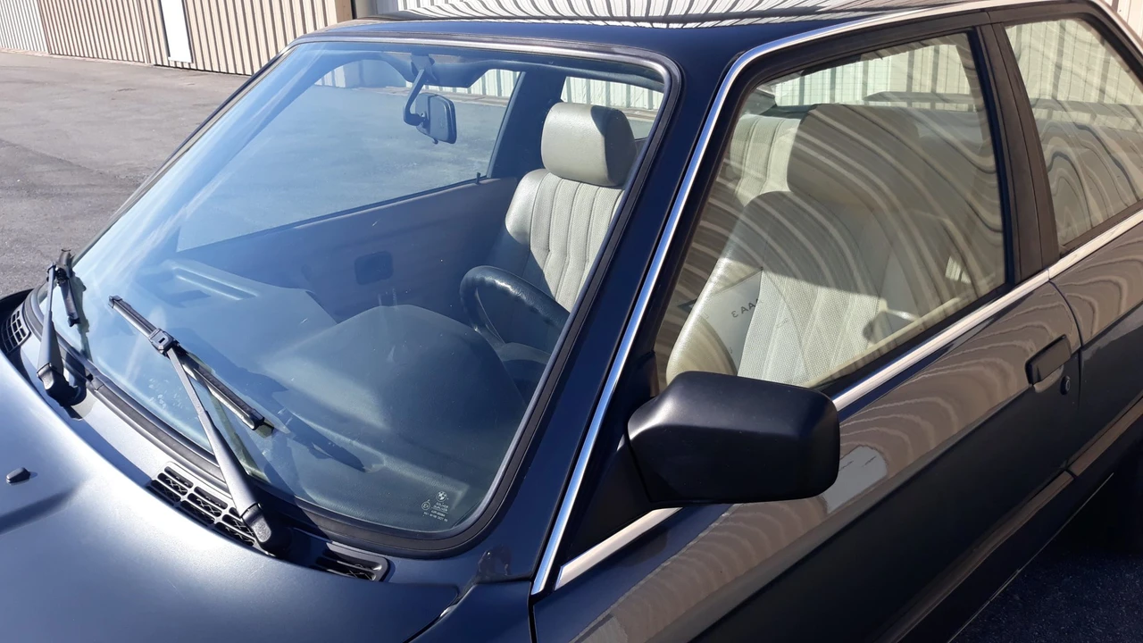 1990 BMW E30 3 Series - Image 25 of 31