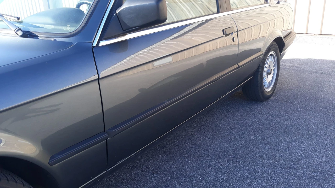 1990 BMW E30 3 Series - Image 27 of 31