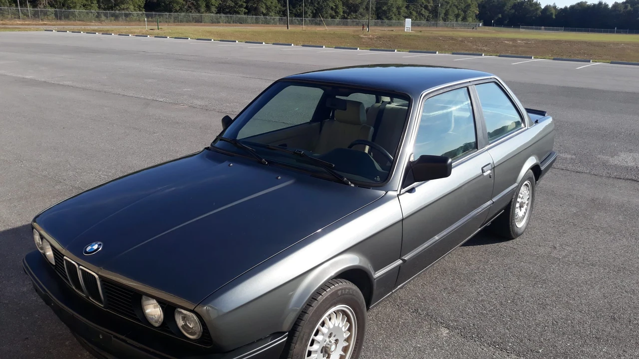 1990 BMW E30 3 Series - Image 21 of 31