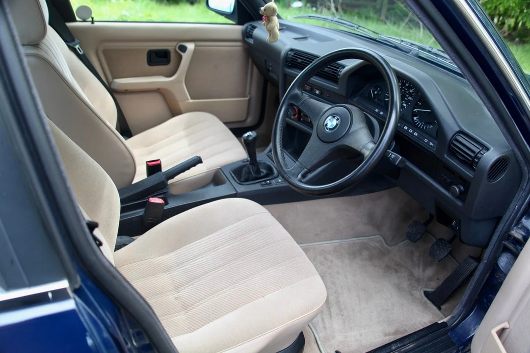 1990 BMW E30 3 Series - Image 27 of 30