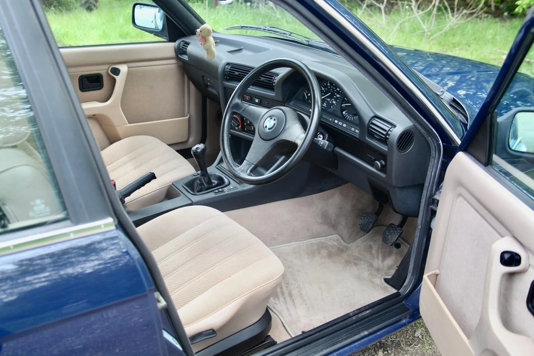 1990 BMW E30 3 Series - Image 25 of 30