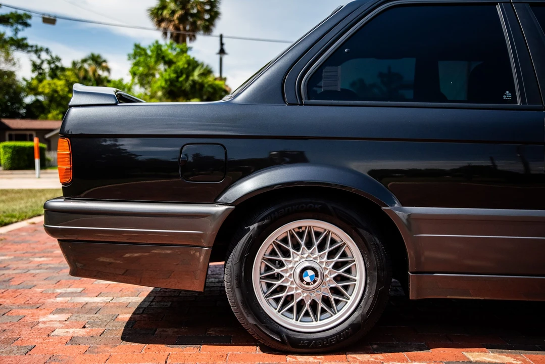 1990 BMW E30 3 Series - Image 18 of 31