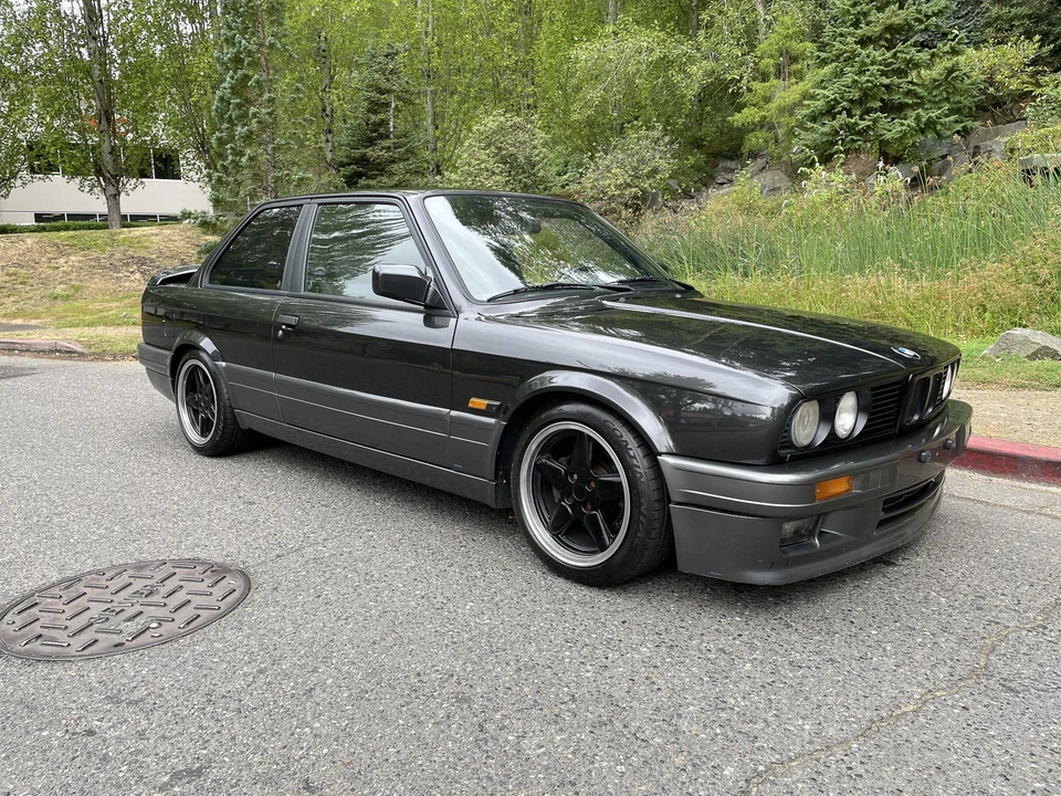 1990 BMW E30 3 Series - Image 25 of 31