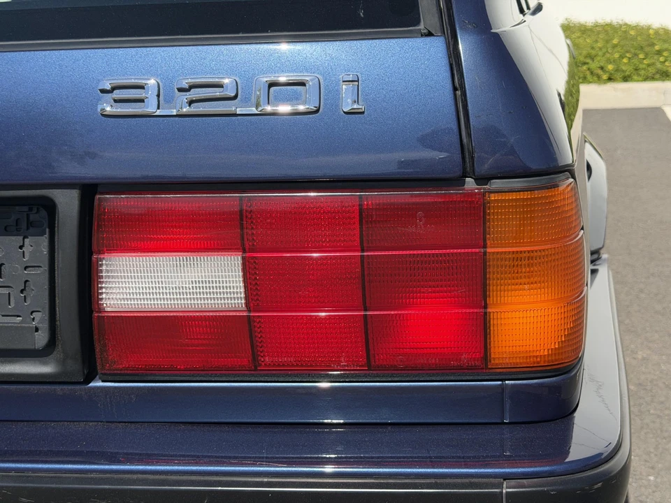 1990 BMW E30 3 Series - Image 26 of 31