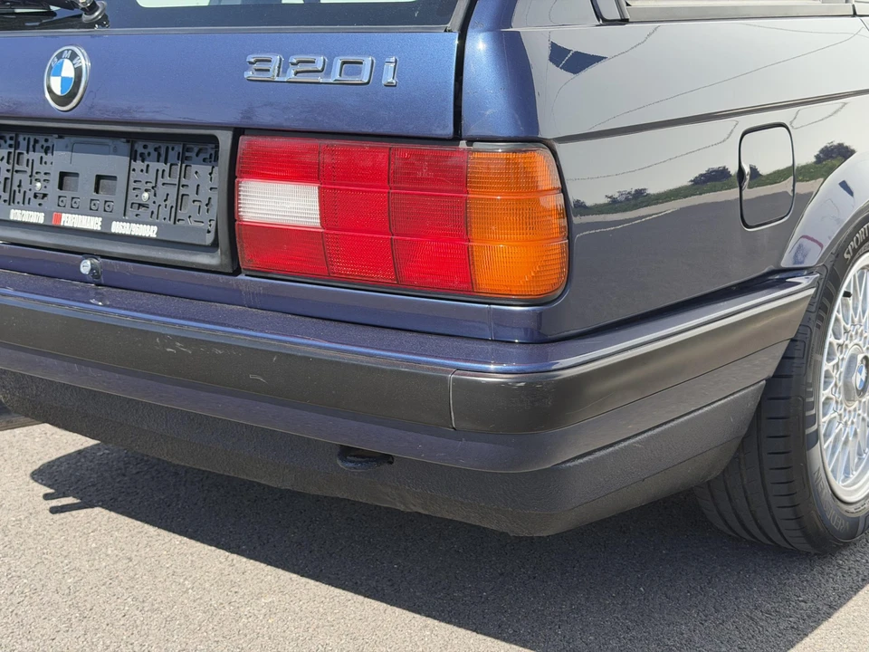 1990 BMW E30 3 Series - Image 27 of 31