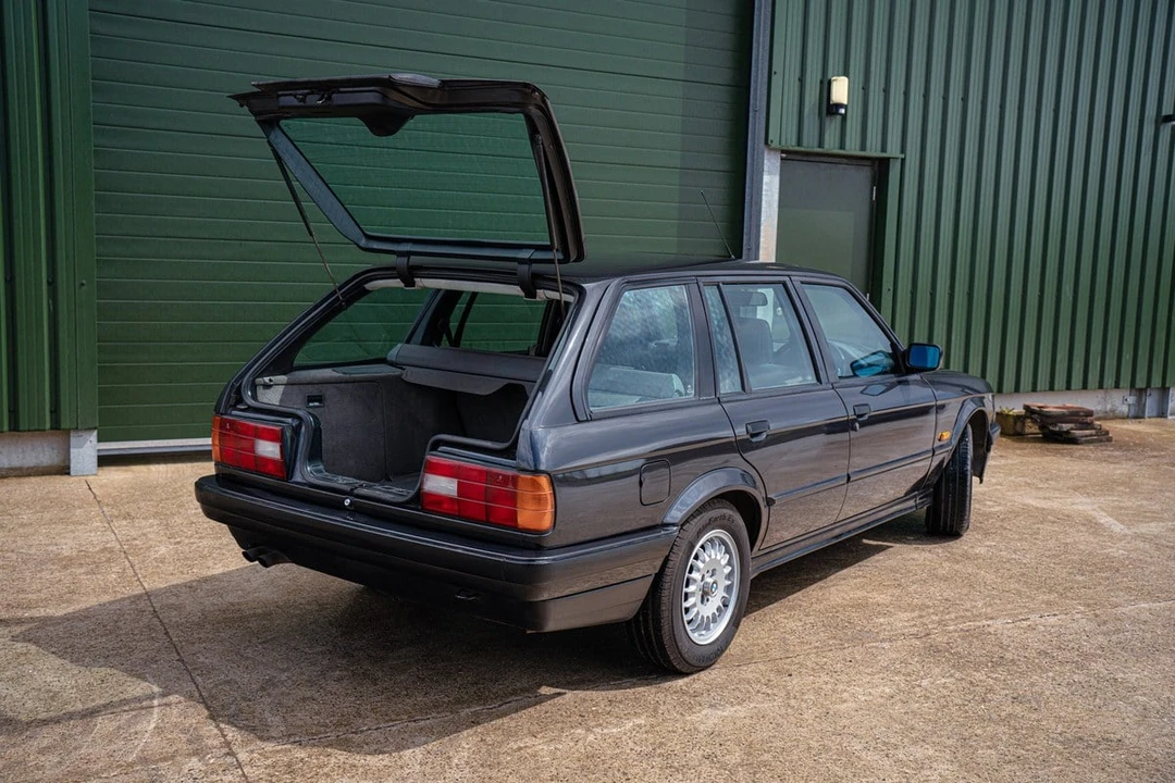 1990 BMW E30 3 Series - Image 26 of 30