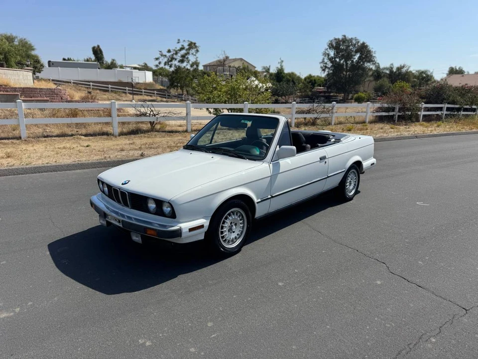 1990 BMW E30 3 Series - Image 2 of 19