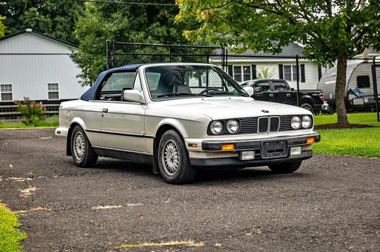 1990 BMW 325i Convertible