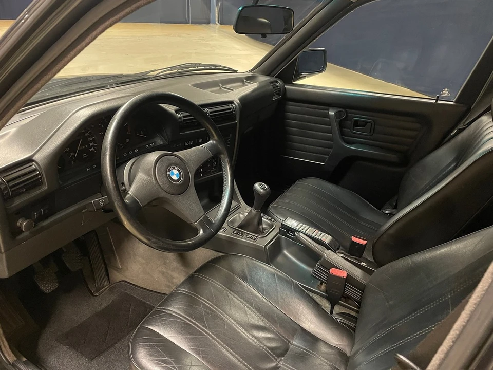 1990 BMW E30 3 Series - Image 26 of 30