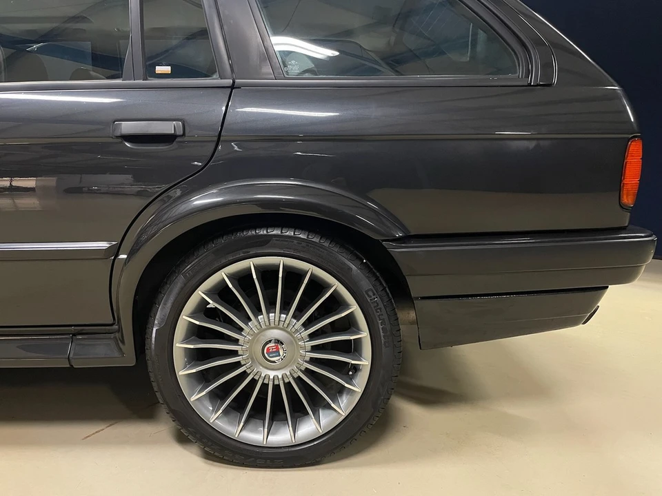 1990 BMW E30 3 Series - Image 19 of 30