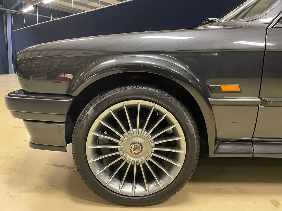 1990 BMW E30 3 Series - Image 17 of 30