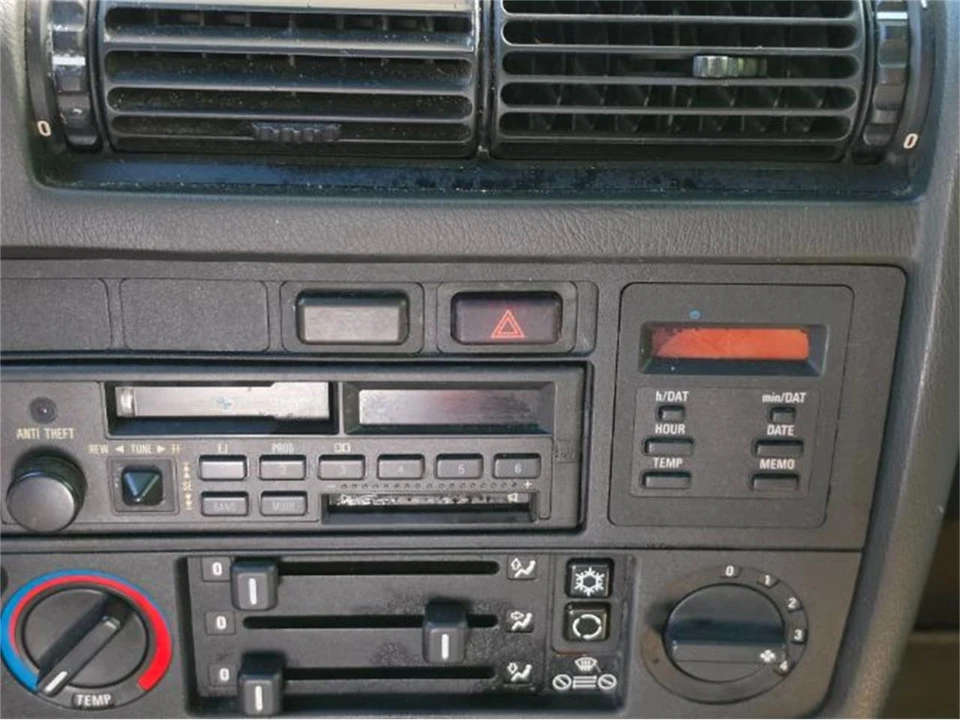 1990 BMW E30 3 Series - Image 8 of 15