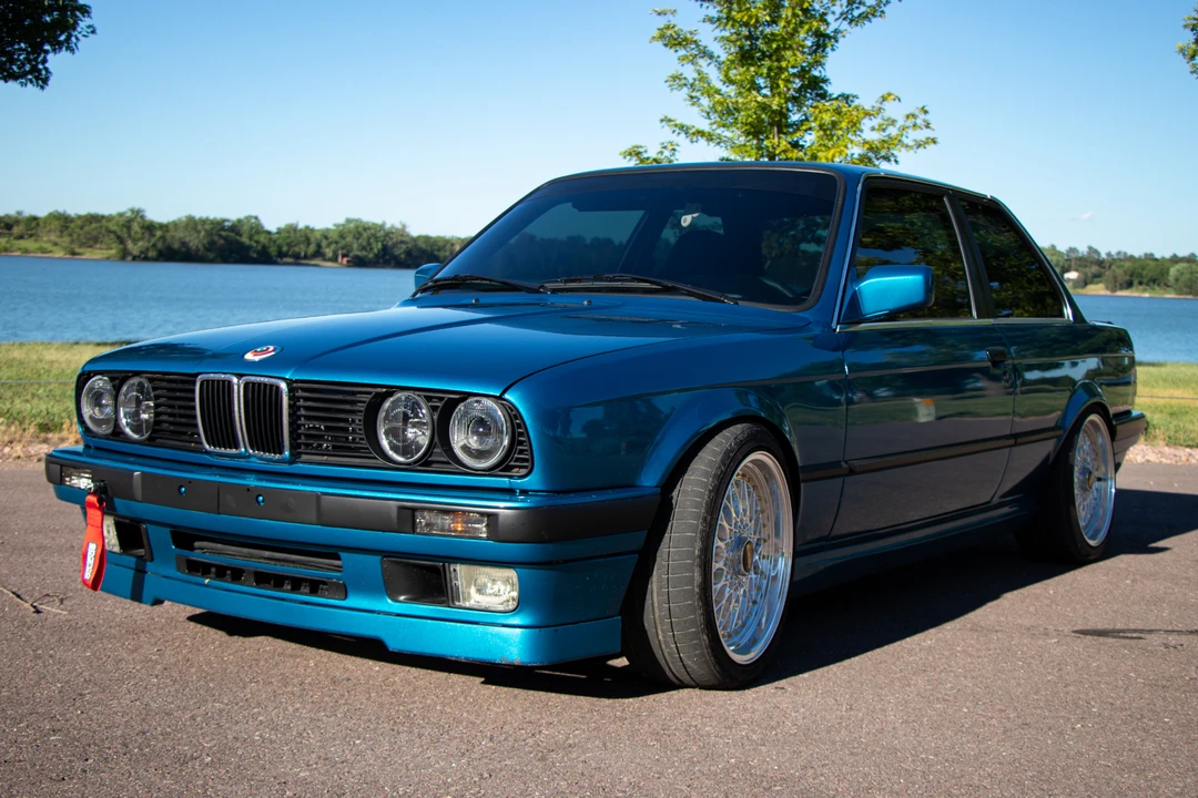 1990 BMW E30 3 Series - Image 2 of 31