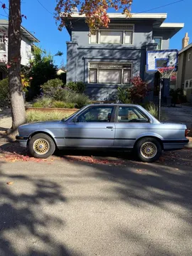 1990 BMW 325i 5-Speed Coupe