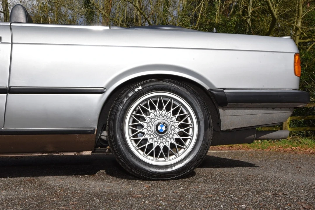 1990 BMW E30 3 Series - Image 28 of 30