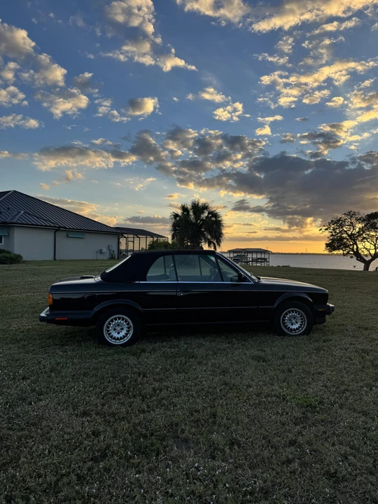 1990 BMW E30 3 Series - Image 13 of 31