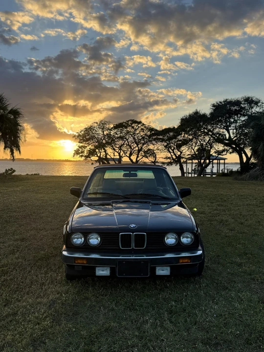 1990 BMW E30 3 Series - Image 2 of 31