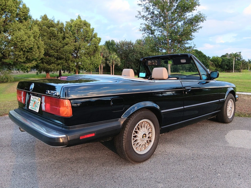 1990 BMW E30 3 Series - Image 13 of 31