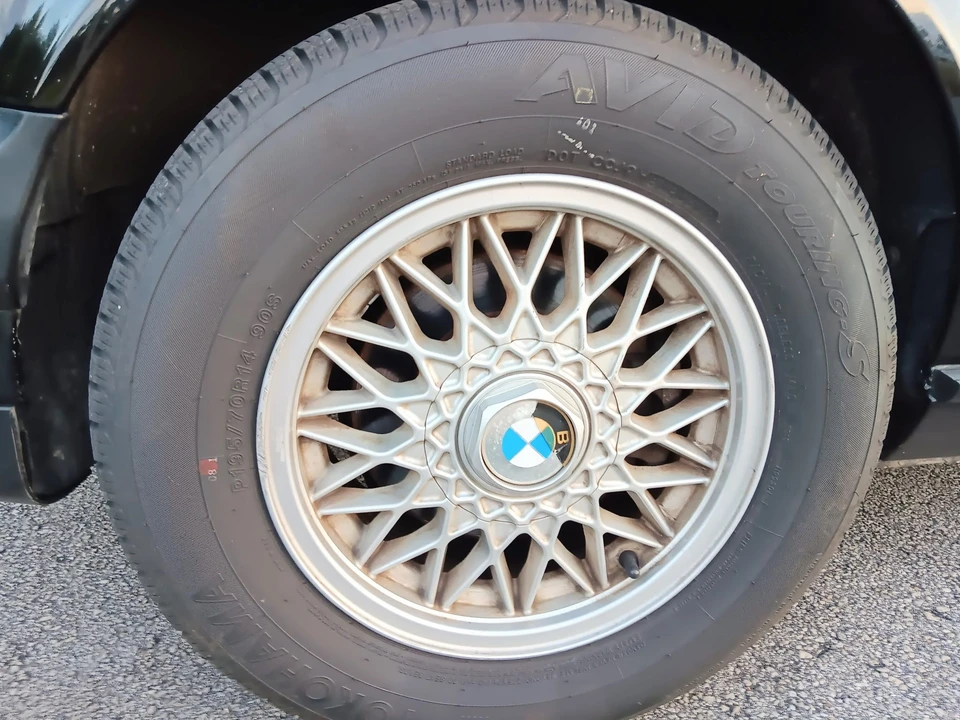 1990 BMW E30 3 Series - Image 25 of 31
