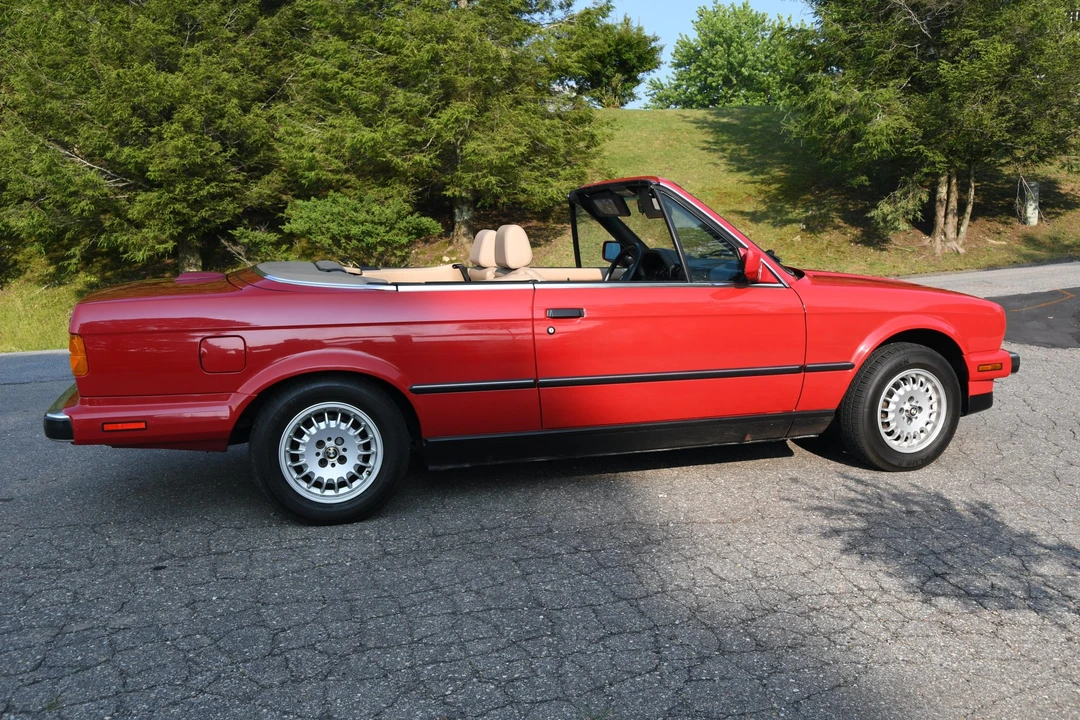 1990 BMW E30 3 Series - Image 11 of 31