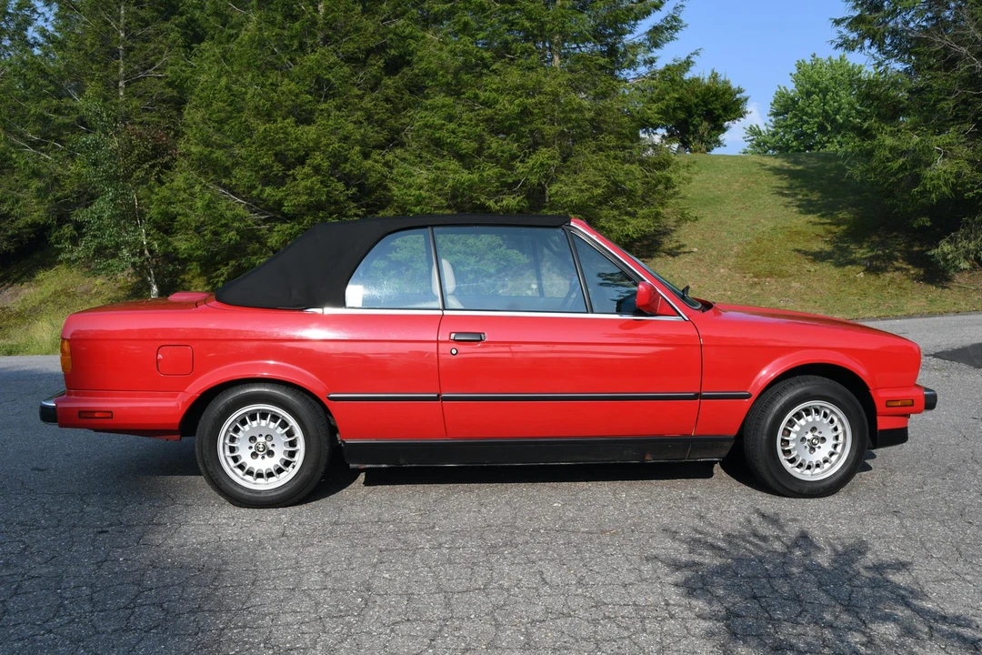1990 BMW E30 3 Series - Image 26 of 31