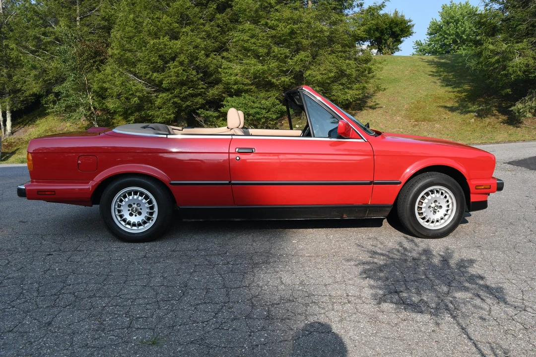 1990 BMW E30 3 Series - Image 12 of 31
