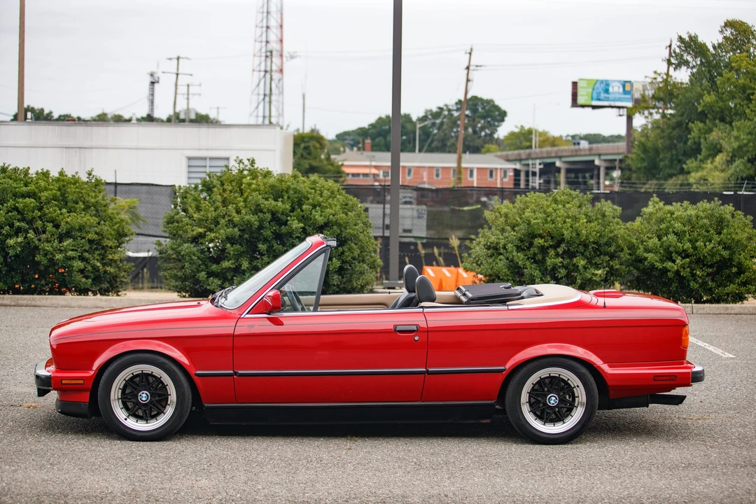 1990 BMW E30 3 Series - Image 25 of 31