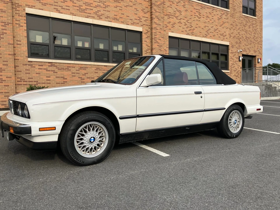 1990 BMW E30 3 Series - Image 23 of 31