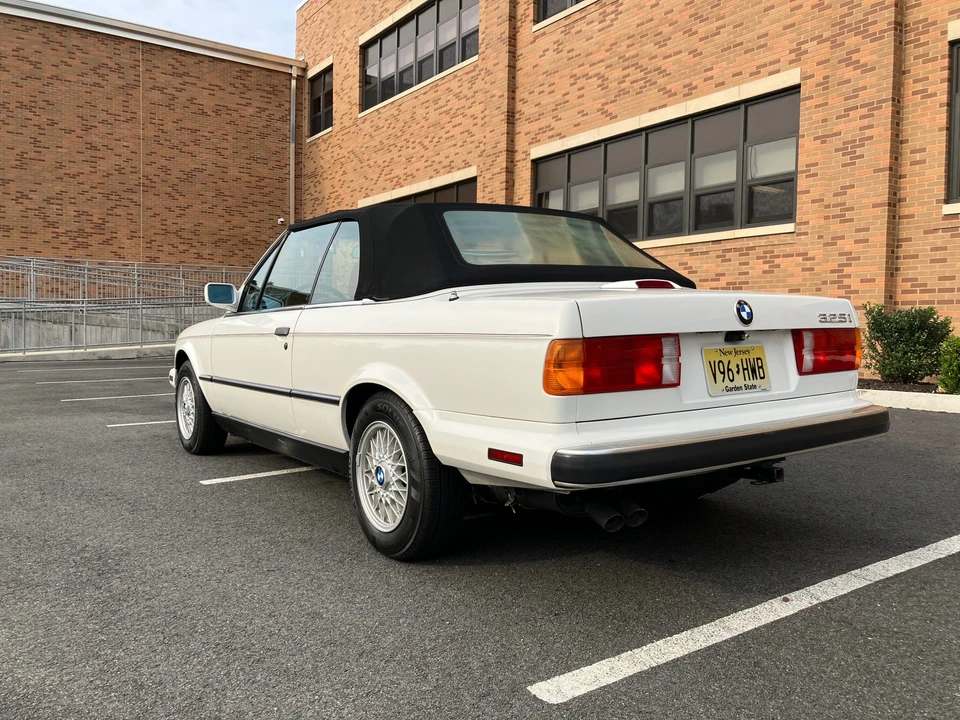 1990 BMW E30 3 Series - Image 28 of 31