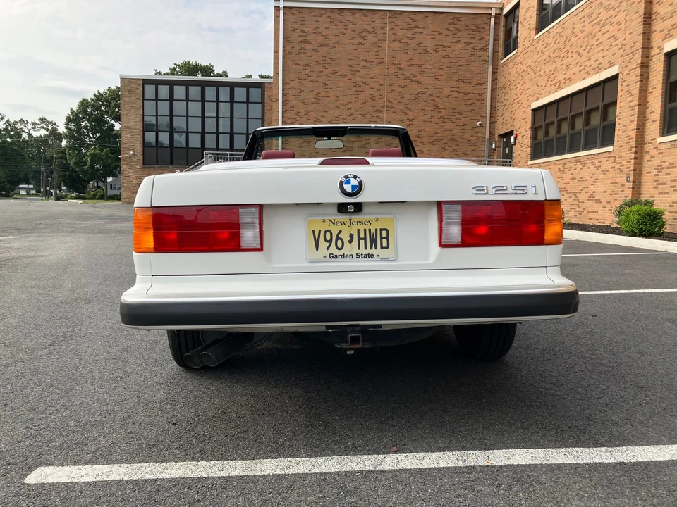 1990 BMW E30 3 Series - Image 9 of 31