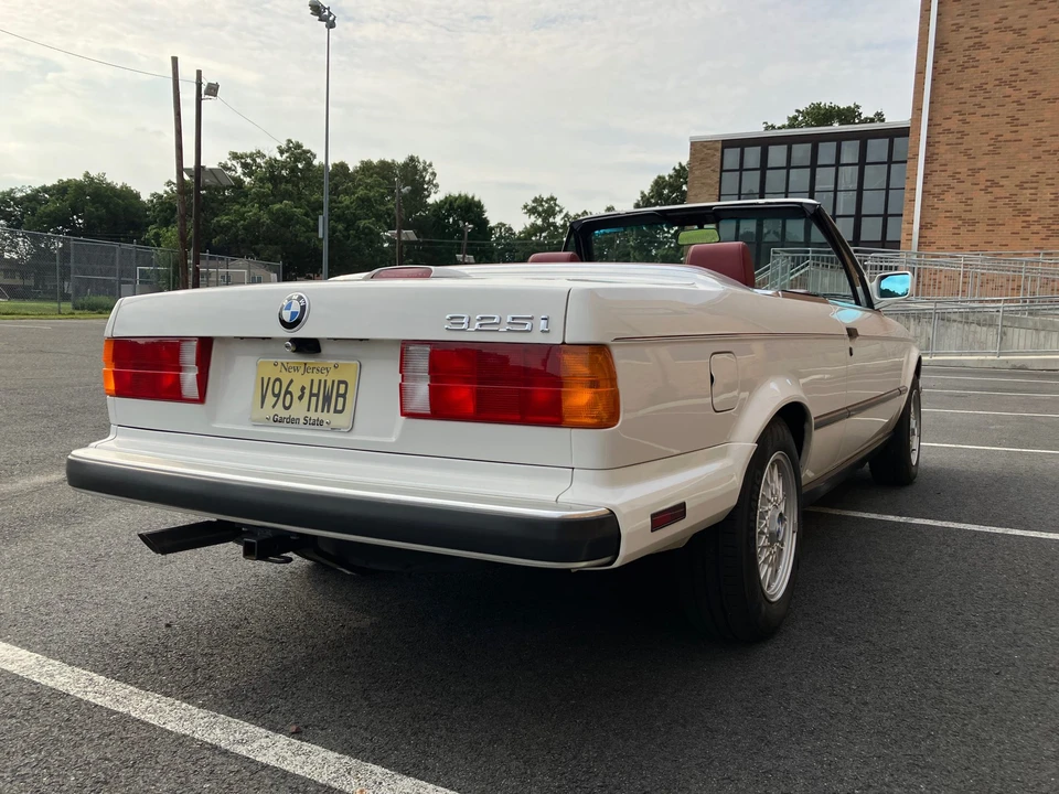 1990 BMW E30 3 Series - Image 11 of 31