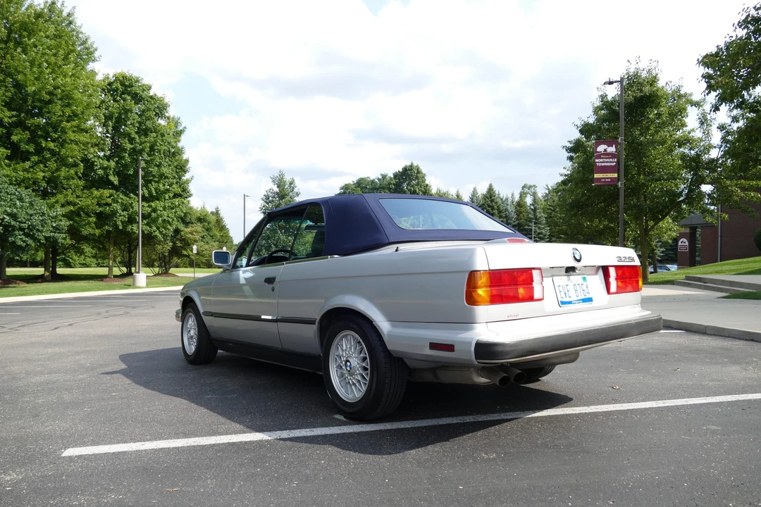 1990 BMW E30 3 Series - Image 14 of 31