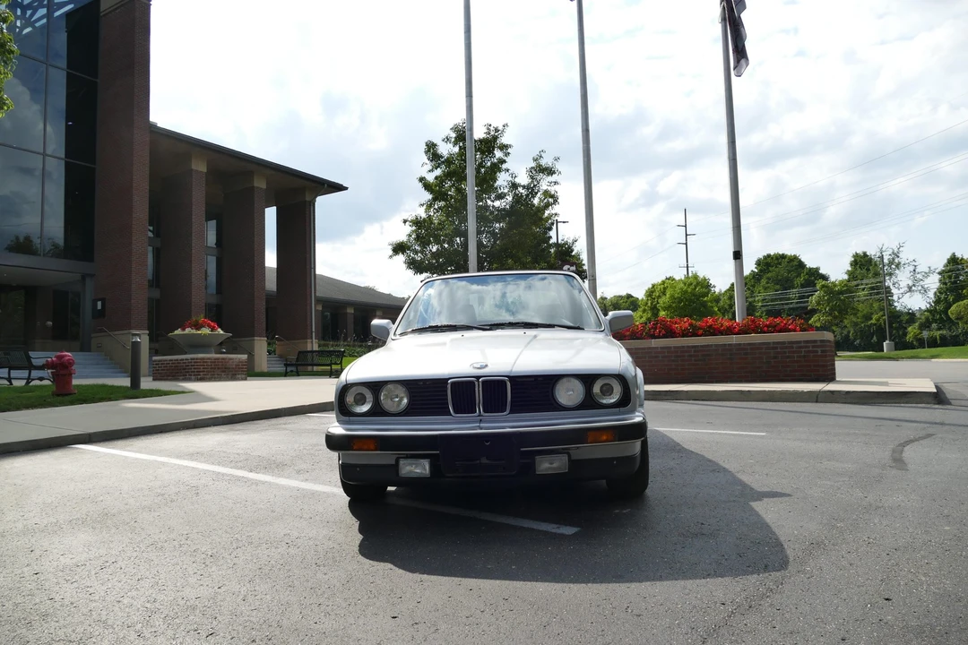 1990 BMW E30 3 Series - Image 3 of 31