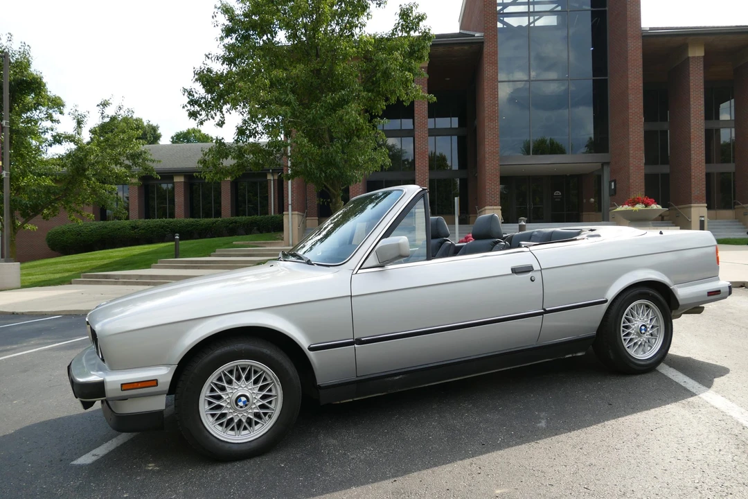 1990 BMW E30 3 Series - Image 6 of 31