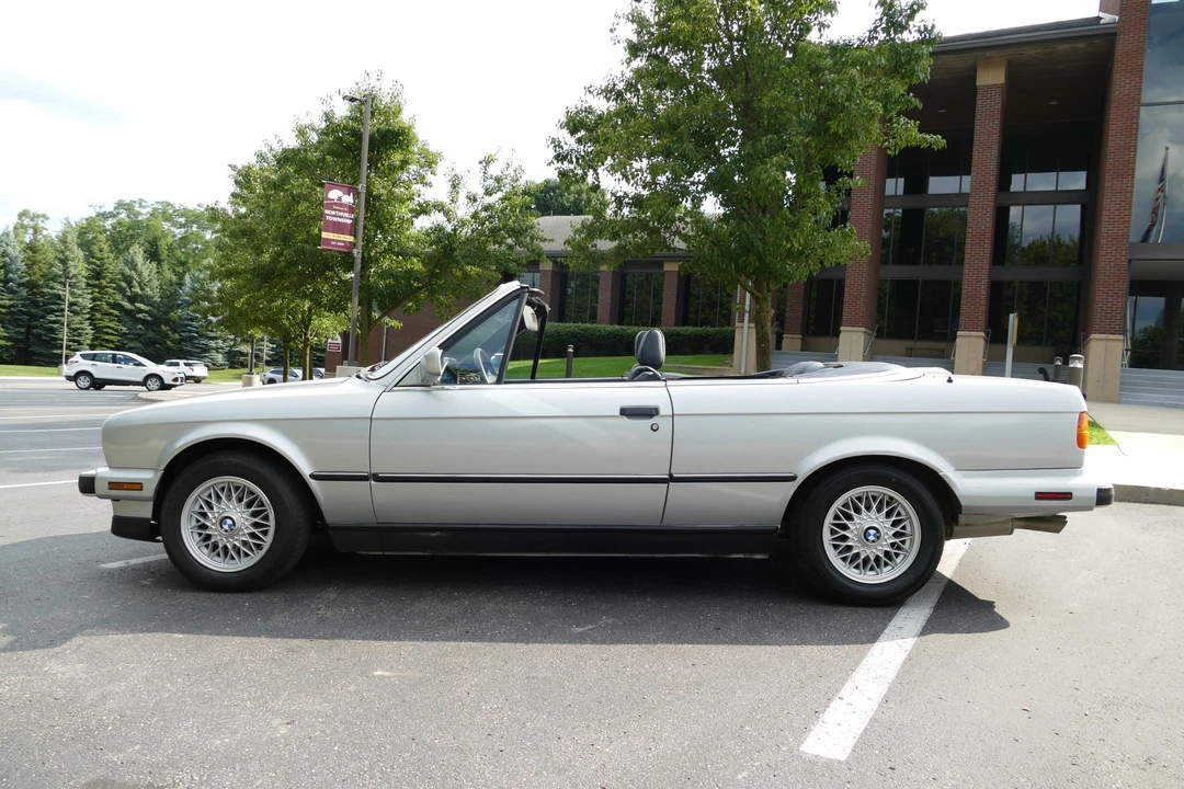 1990 BMW E30 3 Series - Image 7 of 31