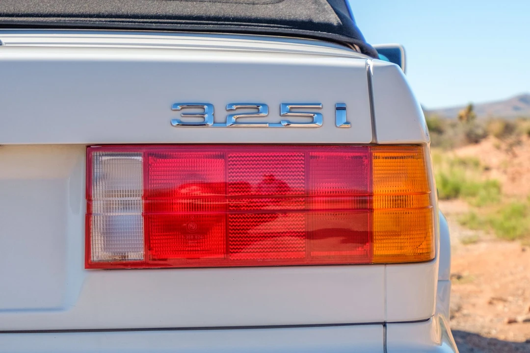 1990 BMW E30 3 Series - Image 24 of 31