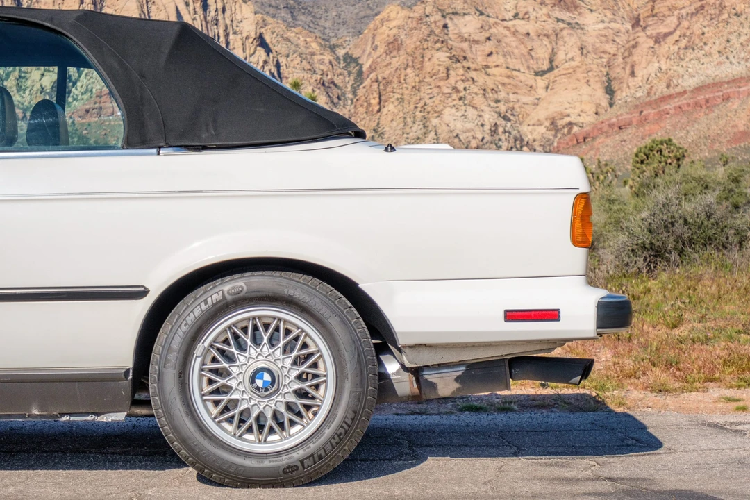 1990 BMW E30 3 Series - Image 18 of 31