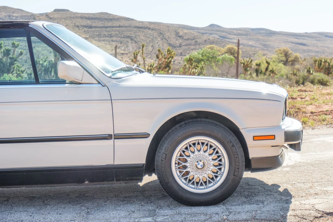 1990 BMW E30 3 Series - Image 20 of 31