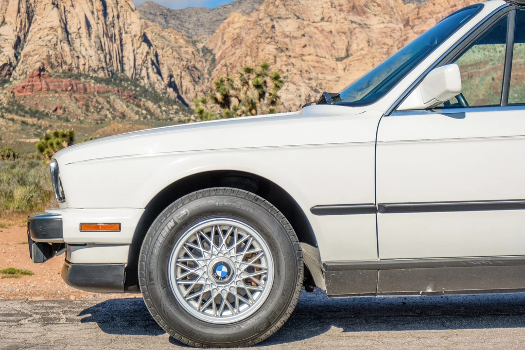 1990 BMW E30 3 Series - Image 17 of 31