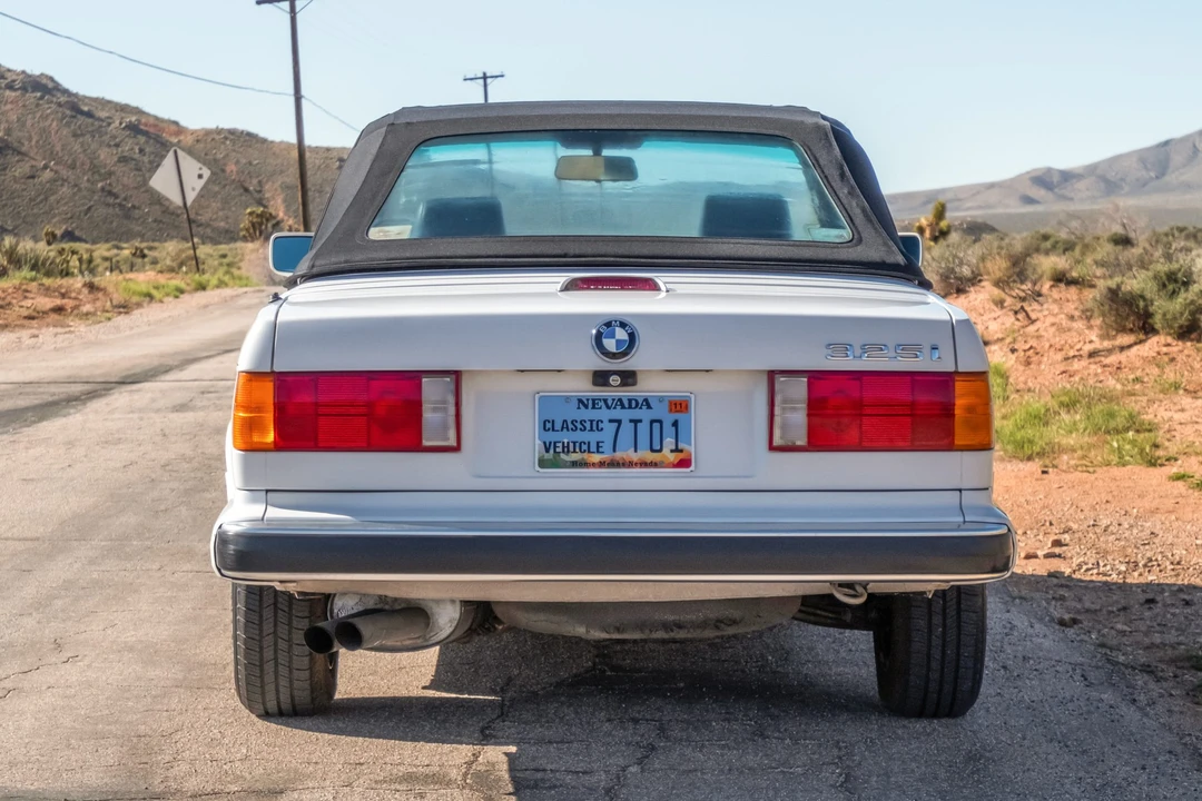 1990 BMW E30 3 Series - Image 14 of 31