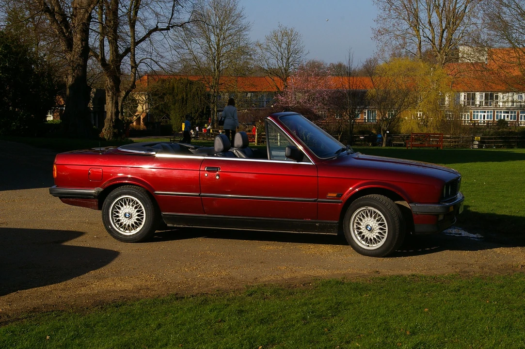 1990 BMW E30 3 Series - Image 15 of 19