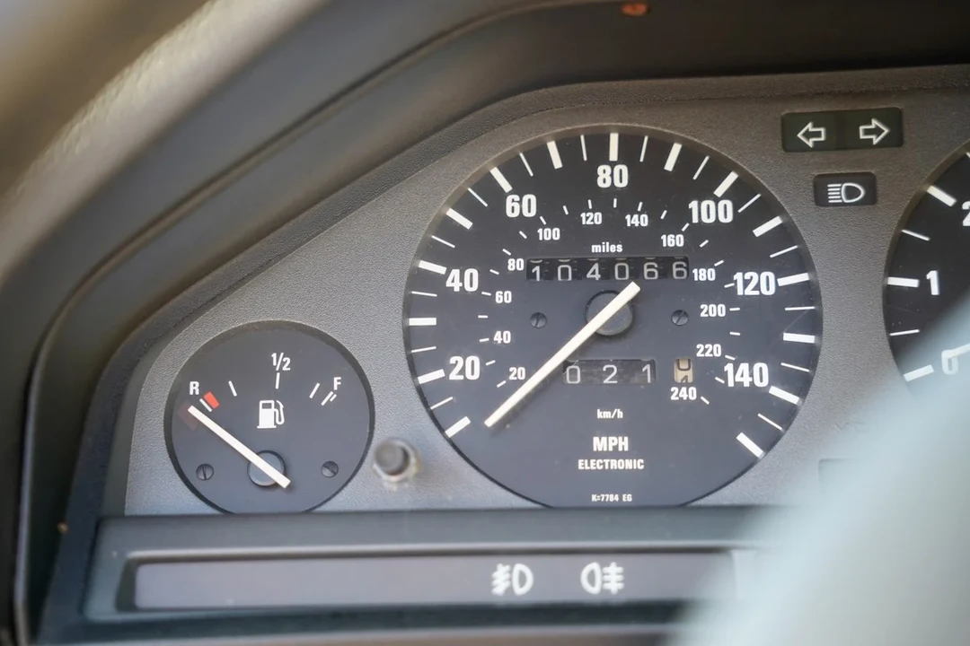 1990 BMW E30 3 Series - Image 11 of 31